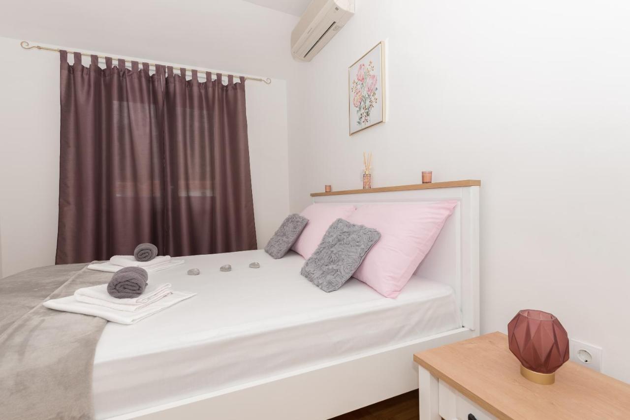 Deluxe 3 Bedroom Apartment With Sea View Baska Voda Ngoại thất bức ảnh