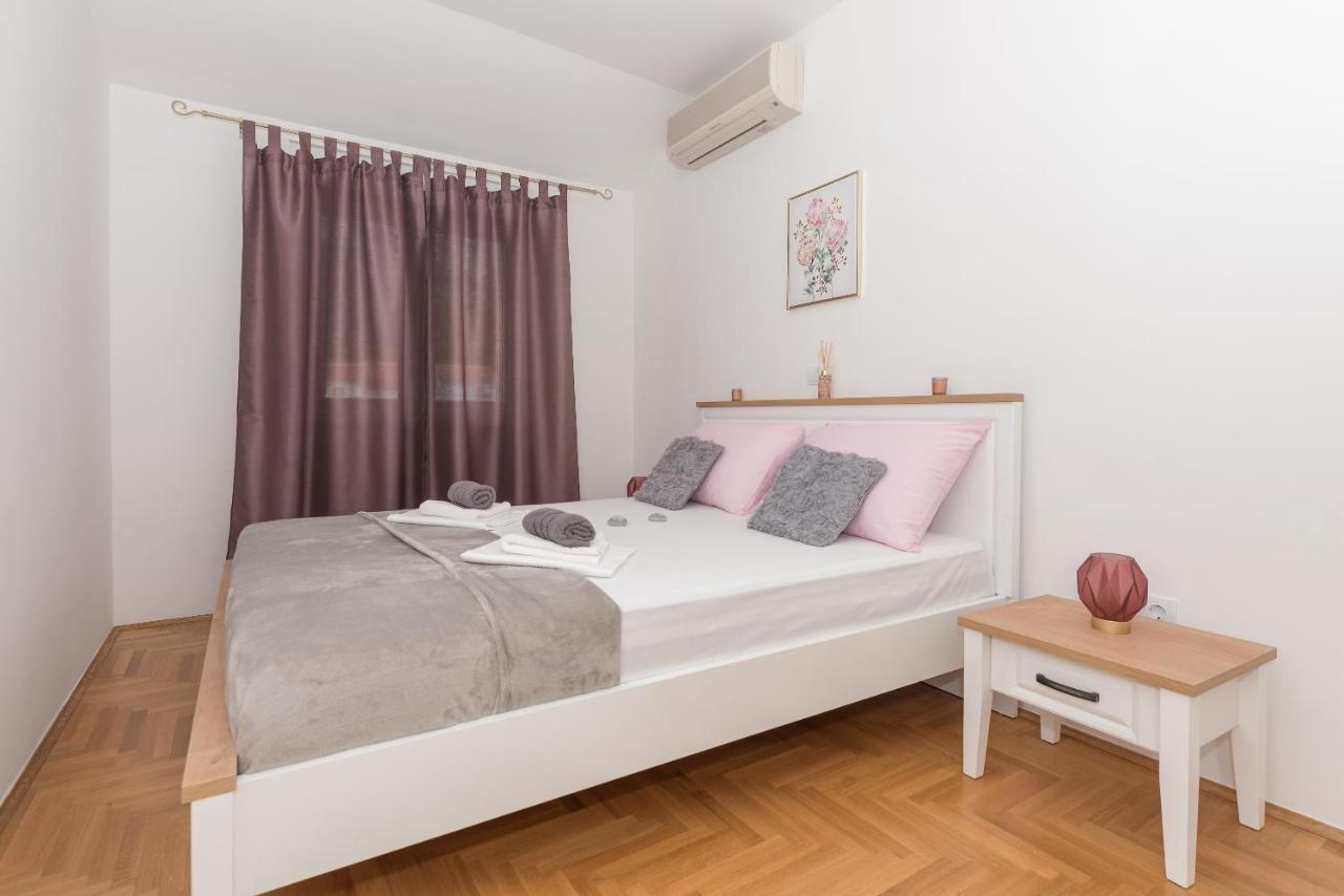 Deluxe 3 Bedroom Apartment With Sea View Baska Voda Ngoại thất bức ảnh