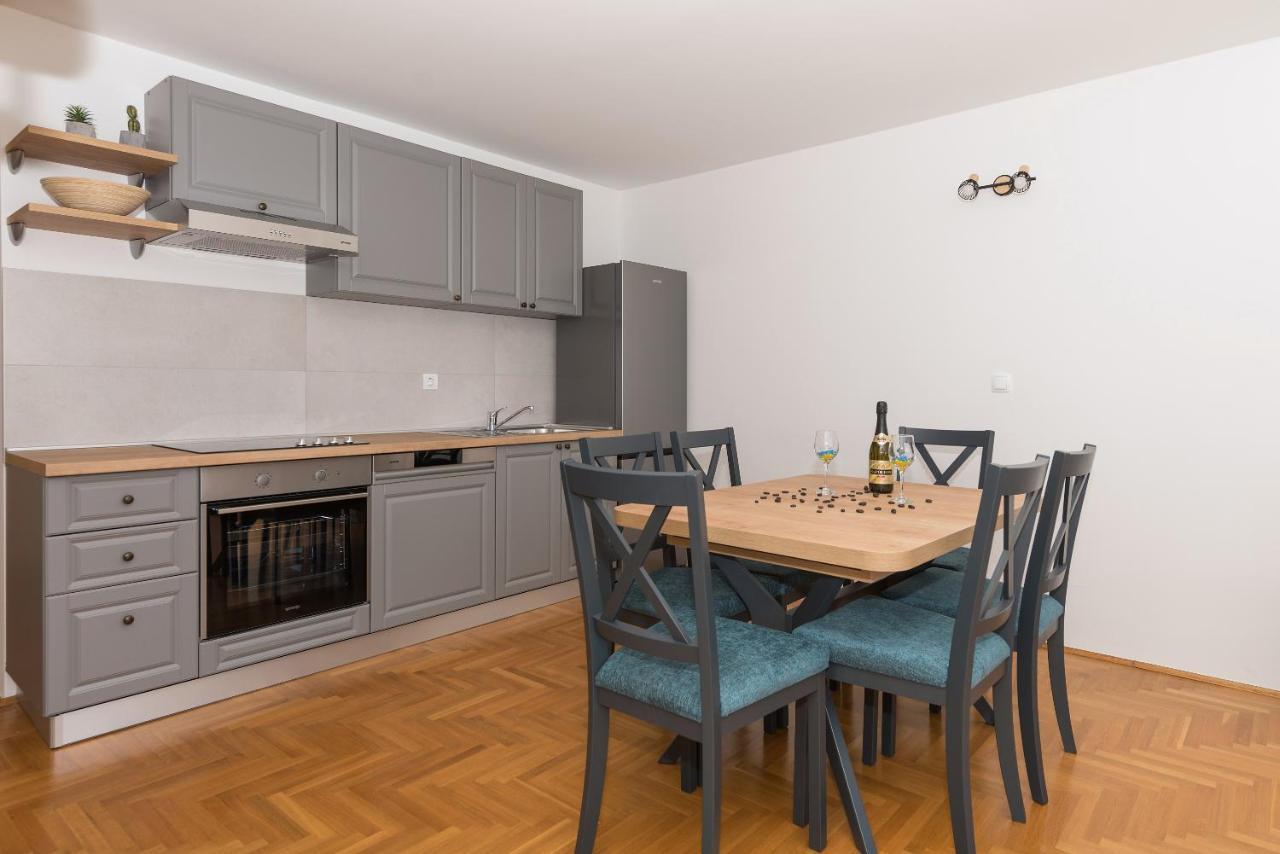 Deluxe 3 Bedroom Apartment With Sea View Baska Voda Ngoại thất bức ảnh